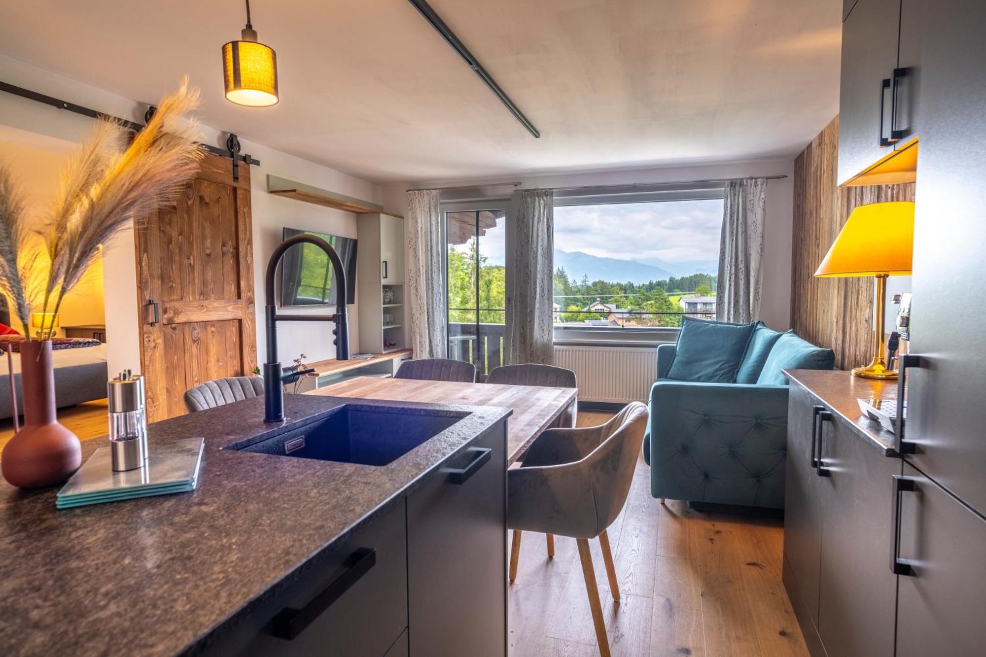 Wolfgangsee Appartements Strobl Exterior photo