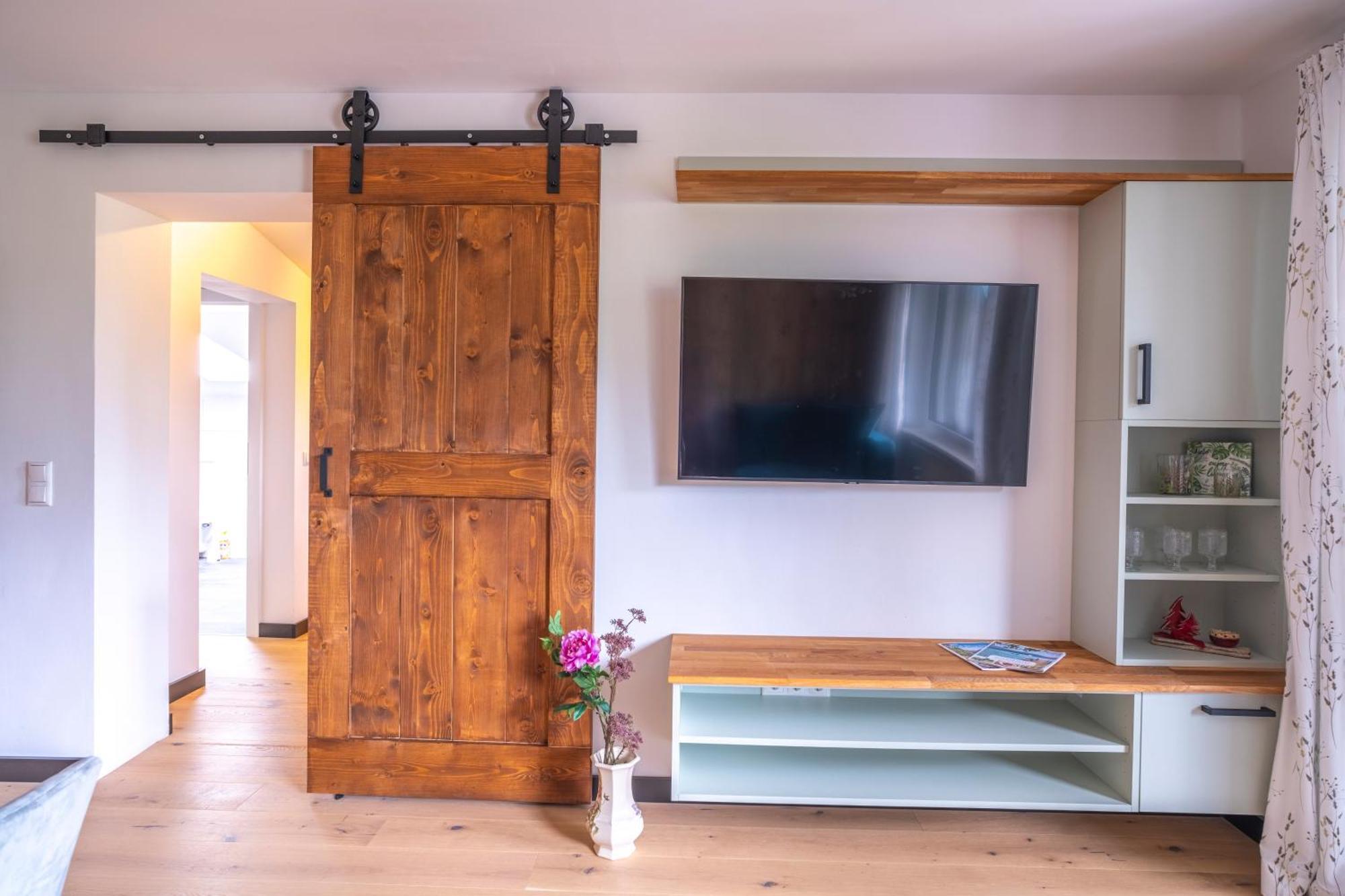 Wolfgangsee Appartements Strobl Exterior photo